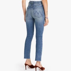 MOTHER ankle fray jeans 💙